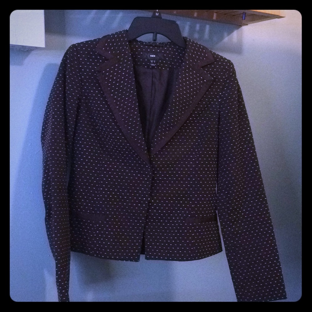 H & M lined Blazer size 6 color brown